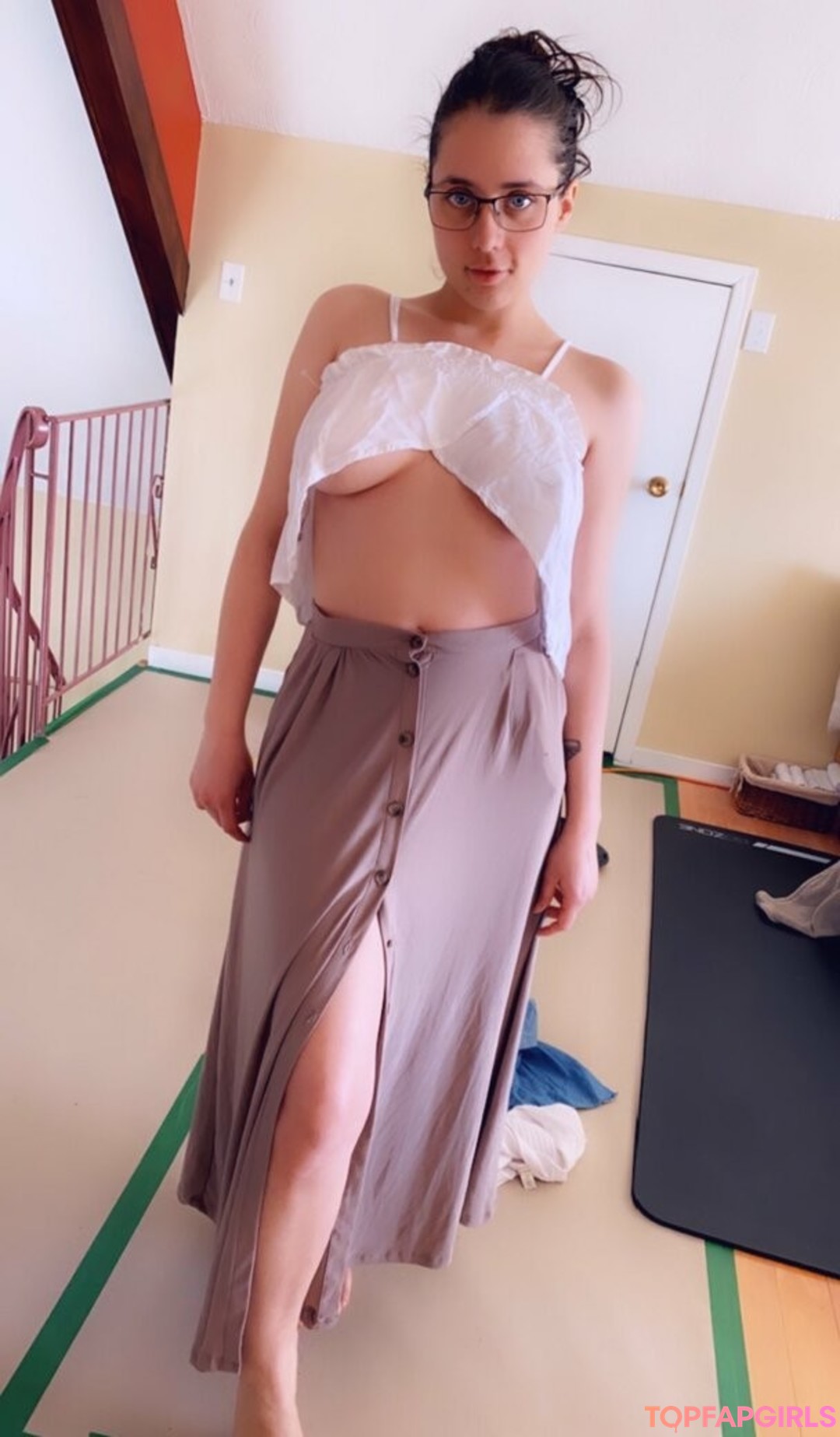 Foto desnuda filtrada de OnlyFans de Sexy Saffron #86 Foto desnuda filtrada de OnlyFans de Sexy Saffron #86