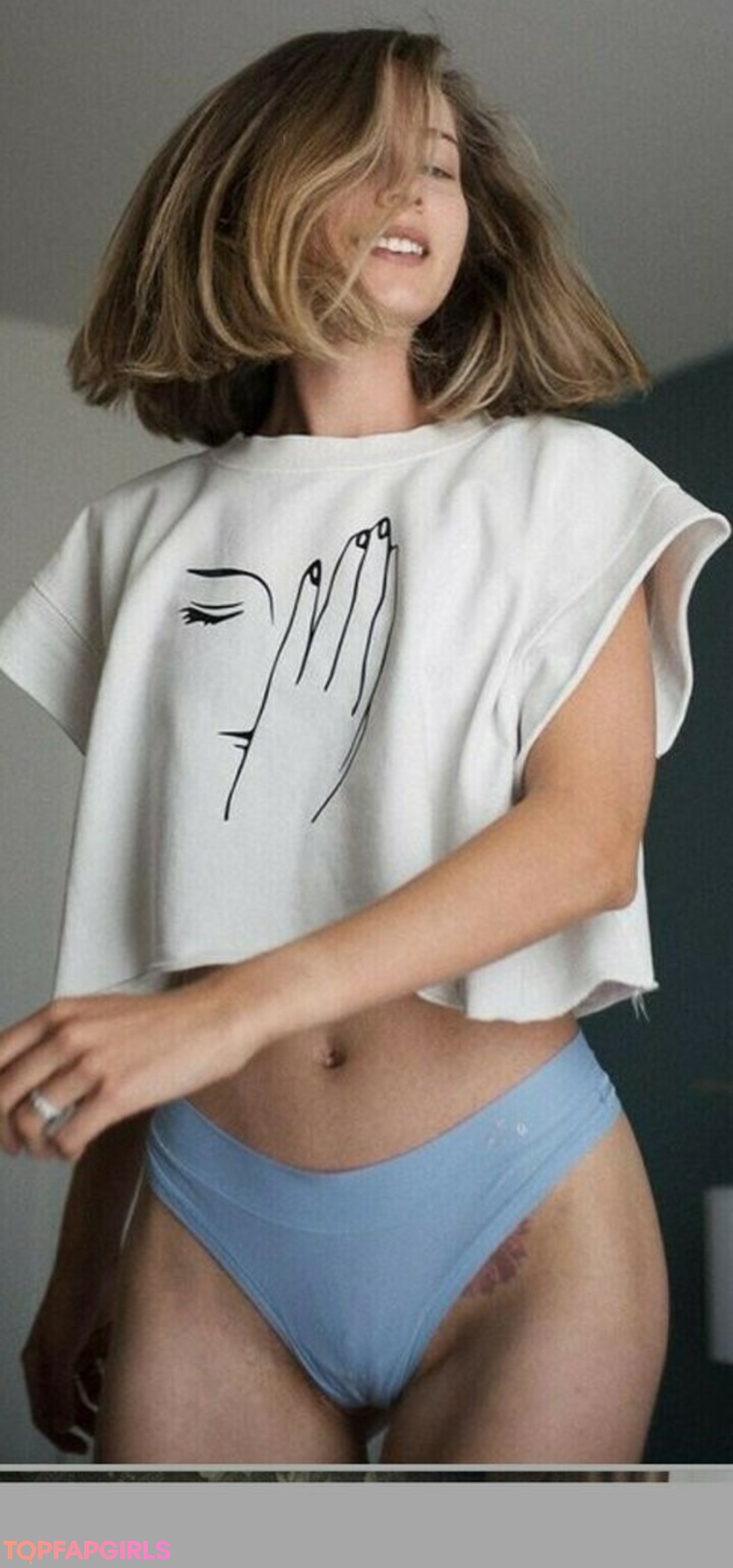 Foto desnuda filtrada de OnlyFans de Cait Del Mar #467 Foto desnuda filtrada de OnlyFans de Cait Del Mar #467