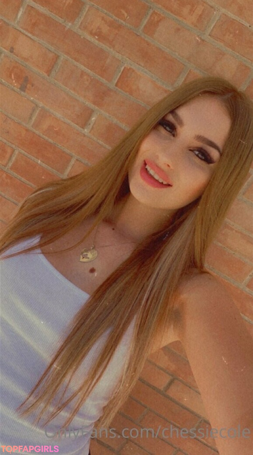 Foto desnuda filtrada de OnlyFans de Chessiecole #206 Foto desnuda filtrada de OnlyFans de Chessiecole #206