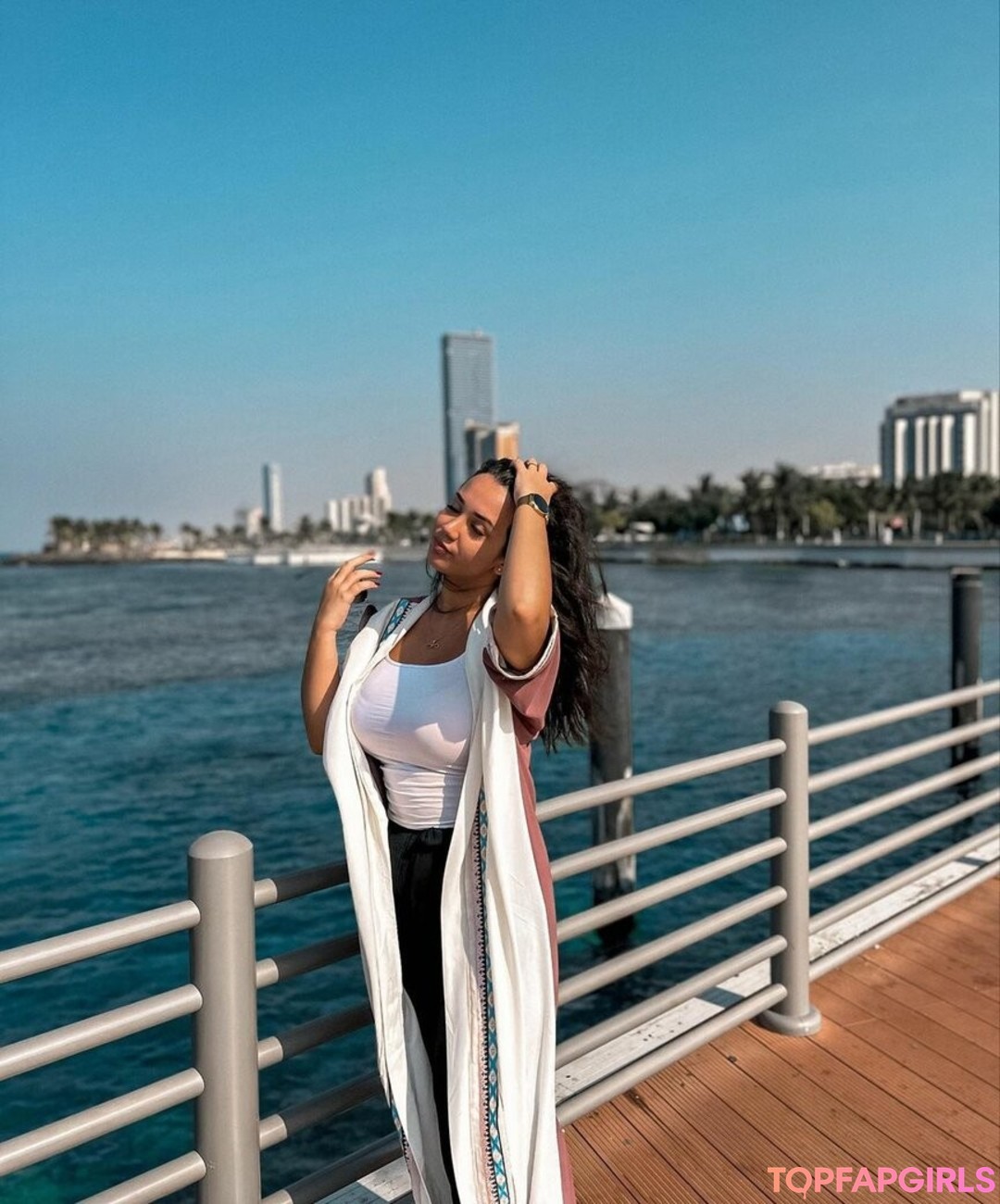 Foto desnuda filtrada de OnlyFans de Emina Jahi #358 Foto desnuda filtrada de OnlyFans de Emina Jahi #358