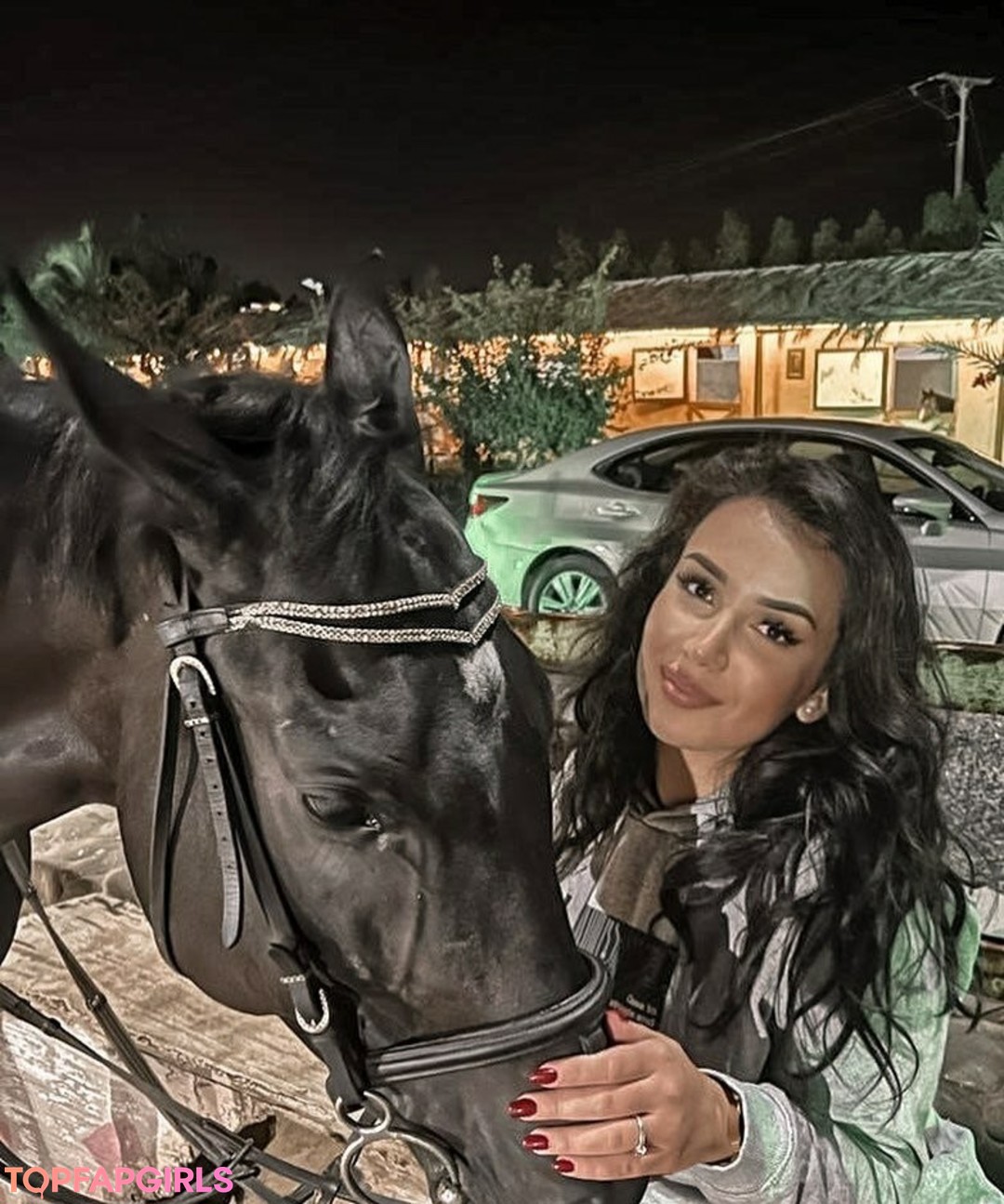 Foto desnuda filtrada de OnlyFans de Emina Jahi #362 Foto desnuda filtrada de OnlyFans de Emina Jahi #362