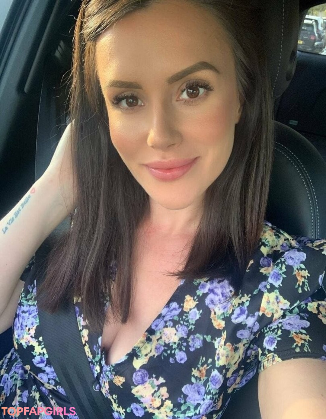 Foto desnuda filtrada de OnlyFans de Milfcharlieerose3 #31 Foto desnuda filtrada de OnlyFans de Milfcharlieerose3 #31