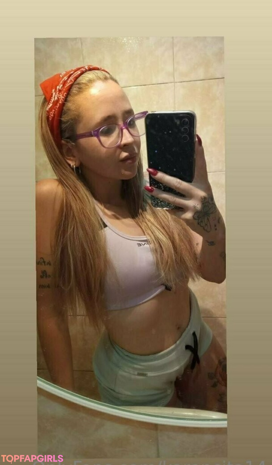 Foto desnuda filtrada de OnlyFans de Karencita14 #70 Foto desnuda filtrada de OnlyFans de Karencita14 #70