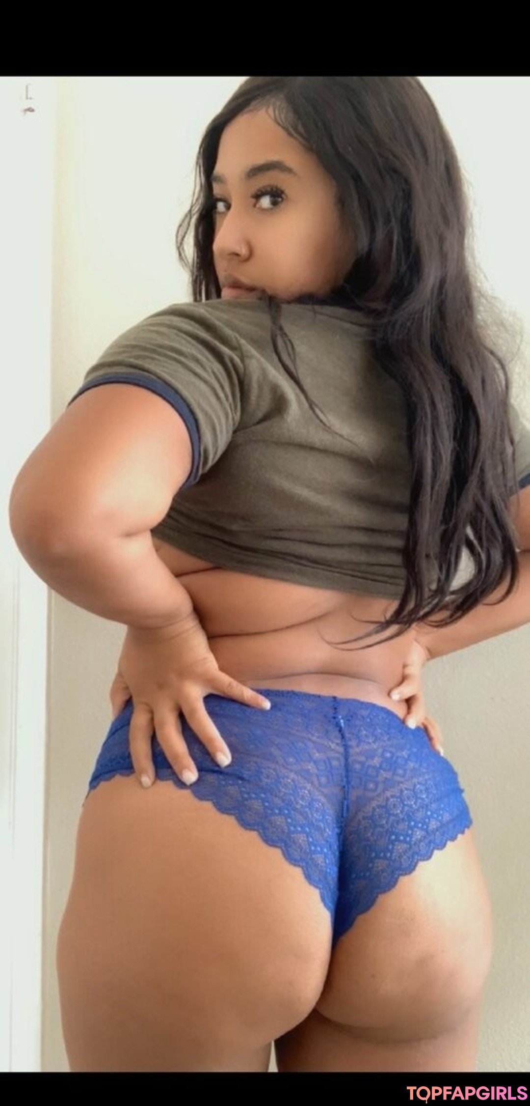 Foto desnuda filtrada de OnlyFans de Prettymilly #1 Foto desnuda filtrada de OnlyFans de Prettymilly #1