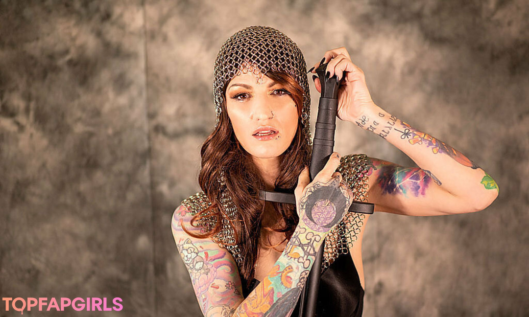 Foto desnuda filtrada de OnlyFans de Lilymonsterfree #12 Foto desnuda filtrada de OnlyFans de Lilymonsterfree #12