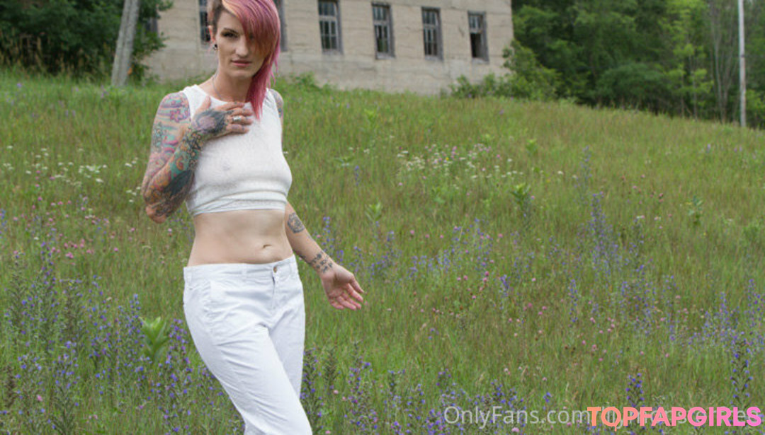 Foto desnuda filtrada de OnlyFans de Lilymonsterfree #54 Foto desnuda filtrada de OnlyFans de Lilymonsterfree #54