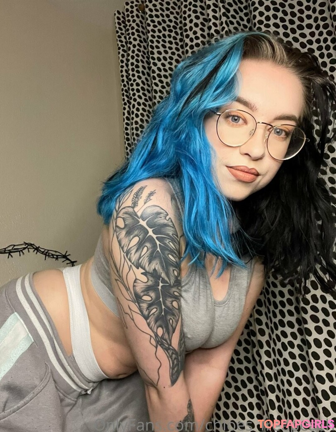 Foto desnuda filtrada de OnlyFans de Chloesfreepeach #8 Foto desnuda filtrada de OnlyFans de Chloesfreepeach #8