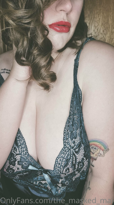 Foto desnuda filtrada de OnlyFans de Themaskedmaiden87