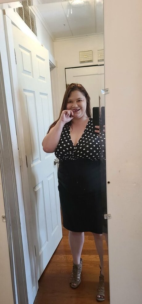 Foto desnuda filtrada de OnlyFans de Mearathegoddess
