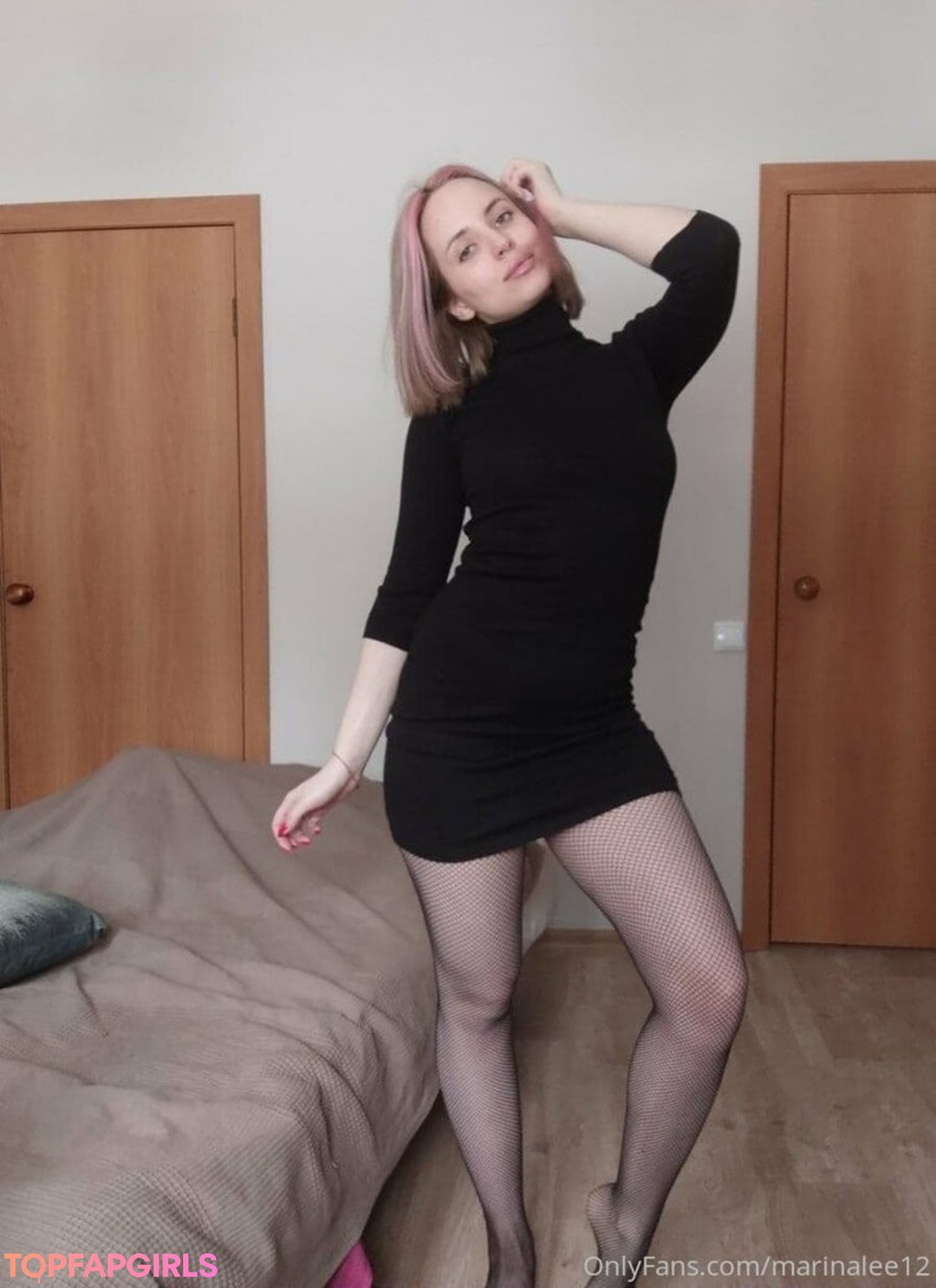 Foto desnuda filtrada de OnlyFans de Marinalee12 #16 Foto desnuda filtrada de OnlyFans de Marinalee12 #16